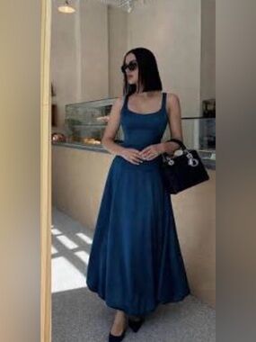 🔥🔥Zara Sleeveless Maxi Dress
